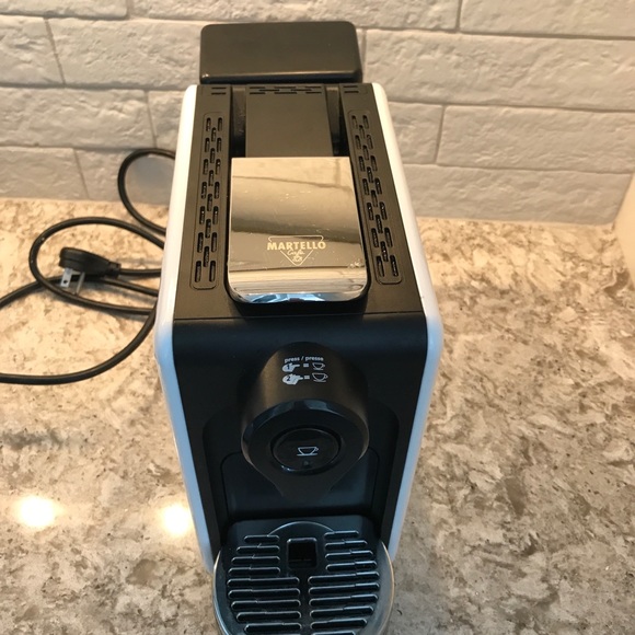 Espresso machine - Picture 3 of 7